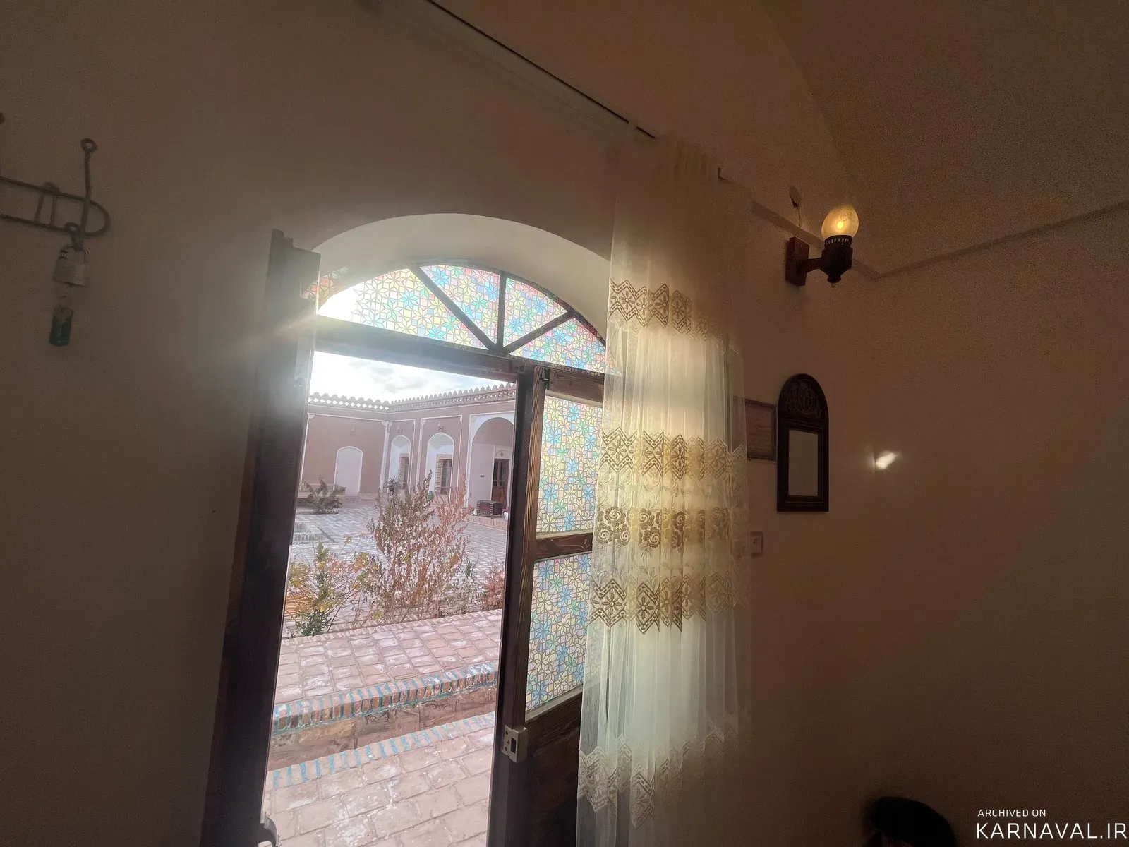 اقامتگاه بومگردی تاریخی سرای زنده دلان (ماه صنم) فردوس اقامتگاه بومگردی تاریخی سرای زنده دلان (ماه صنم) فردوس