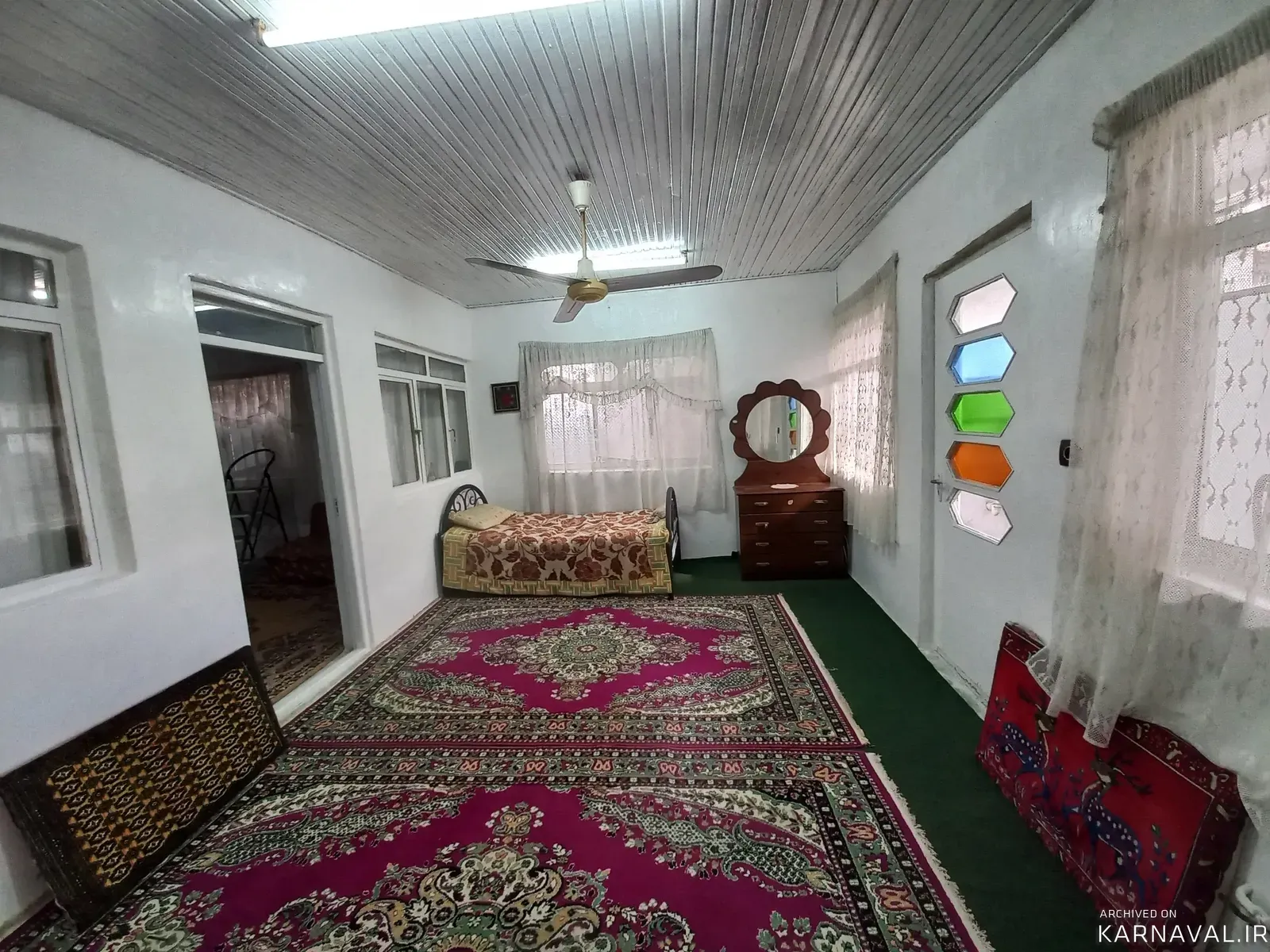 ویلا  نوستالژی حقی  انزلی