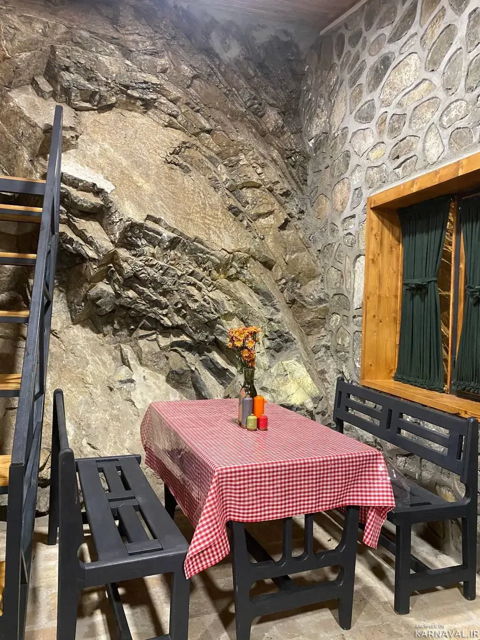 کلبه صخره  آسارا