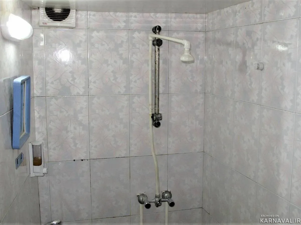 مهمانسرا نفیس اقتصادی (چهار نفره شیک) قم