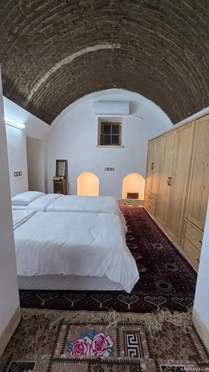 اقامتگاه بوم‌گردی عمارت مهر بانو عقدا (اتاق ناز بانو) عقدا