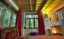 کلبه چوبی تاینی کابین لاهیجان کلبه چوبی تاینی کابین لاهیجان