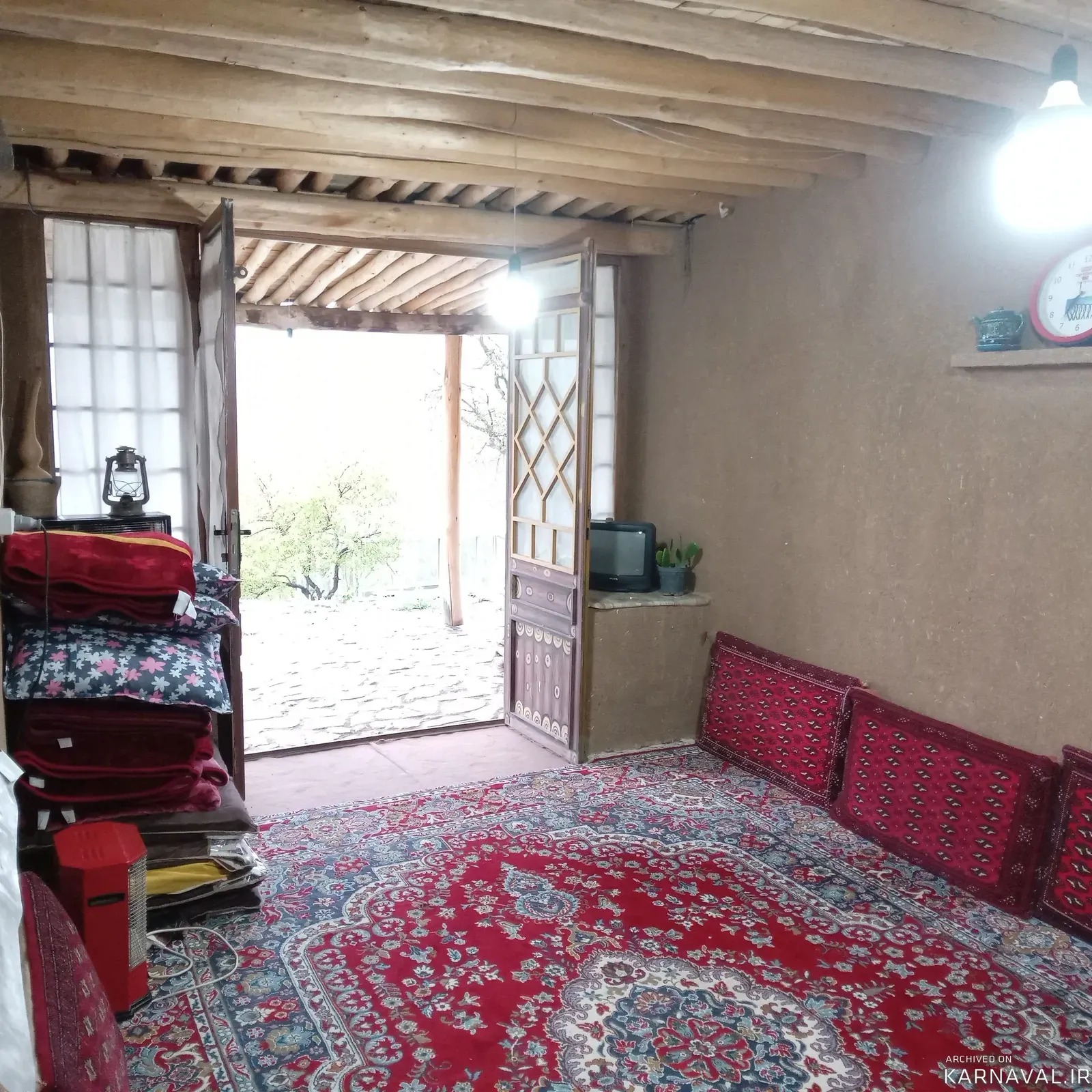 اقامتگاه بوم‌گردی دهبنه (۳) تویسرکان