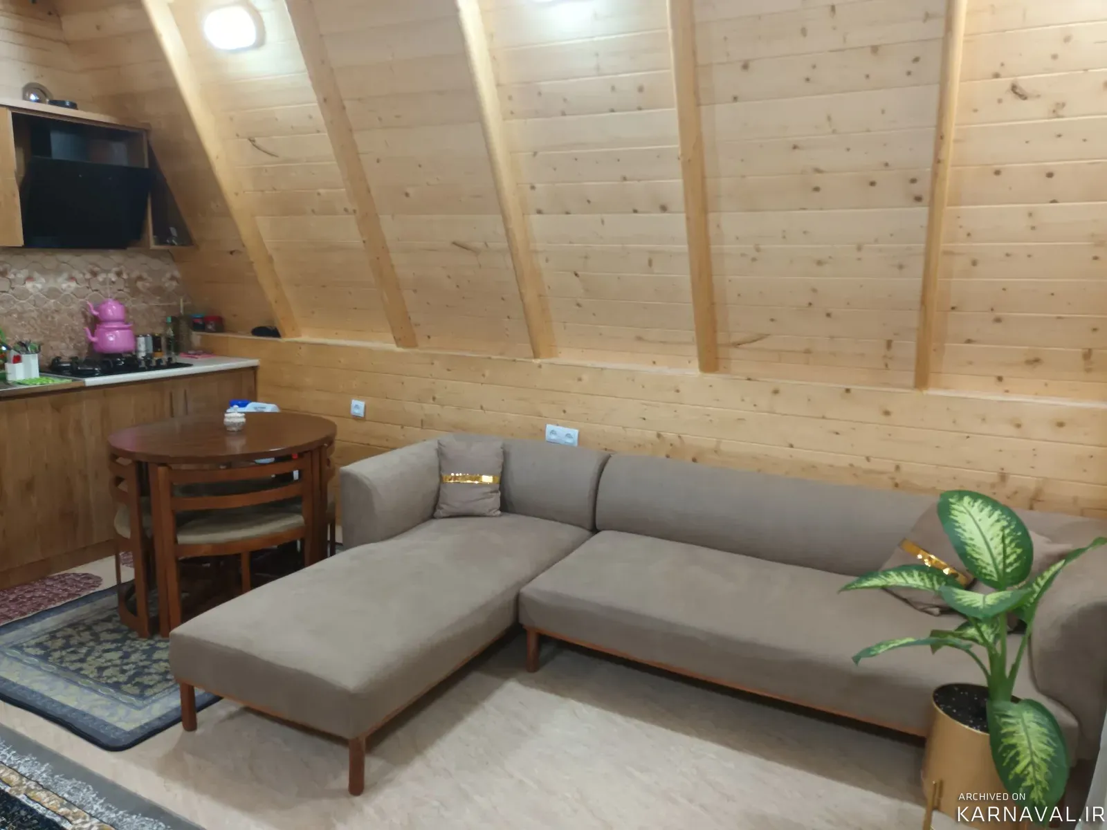 کلبه سوئیسی مایسا رشت کلبه سوئیسی مایسا رشت