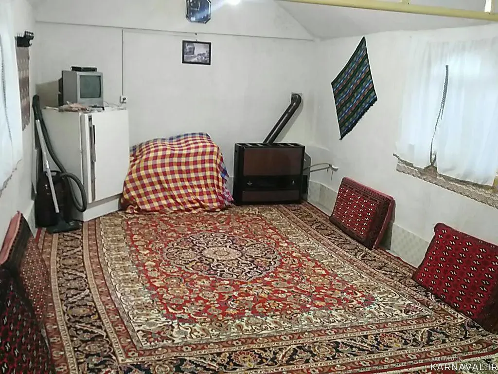 اقامتگاه بوم‌گردی ثامن (واحد4) فردوس