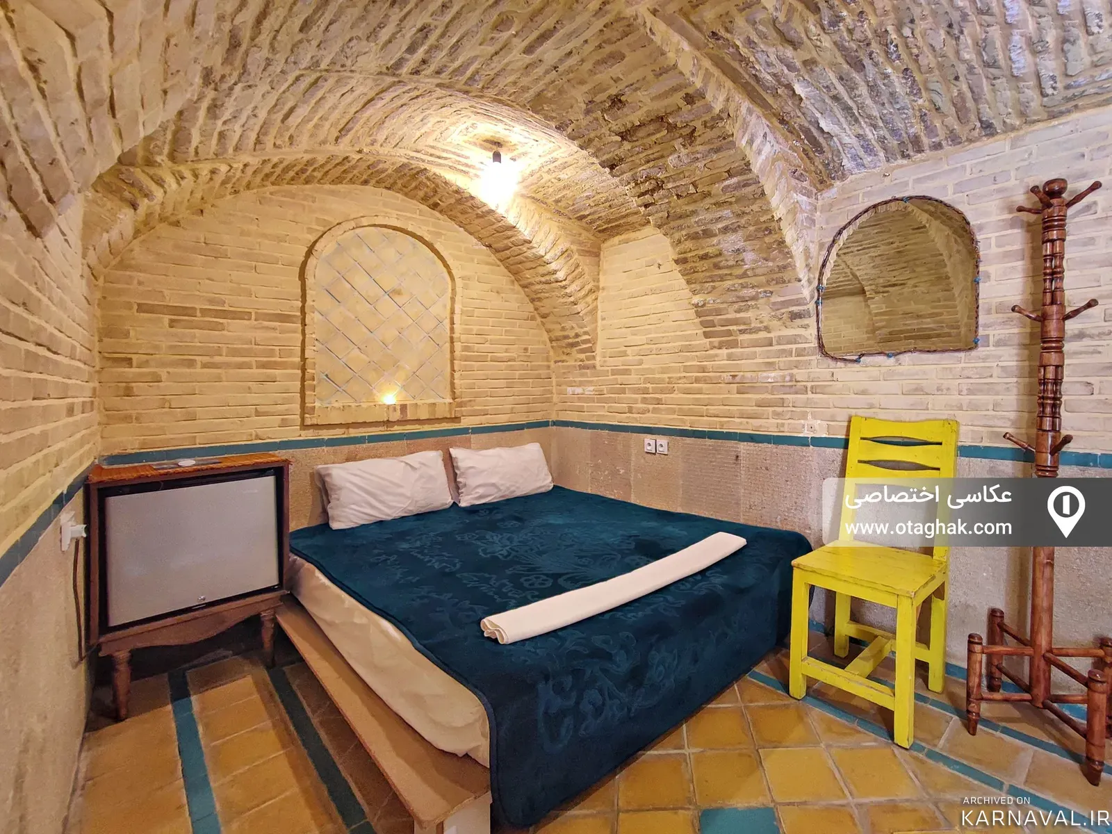 اقامتگاه بوم‌گردی عمارت هفت رنگ (درب شازده) شیراز