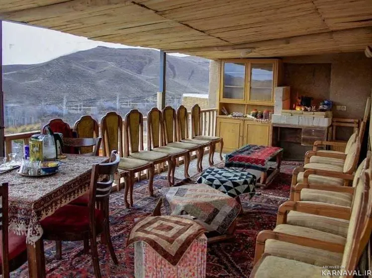 اقامتگاه بومگردی ورشیو(اتاق رو به آسمان) نطنز اقامتگاه بومگردی ورشیو(اتاق رو به آسمان) نطنز