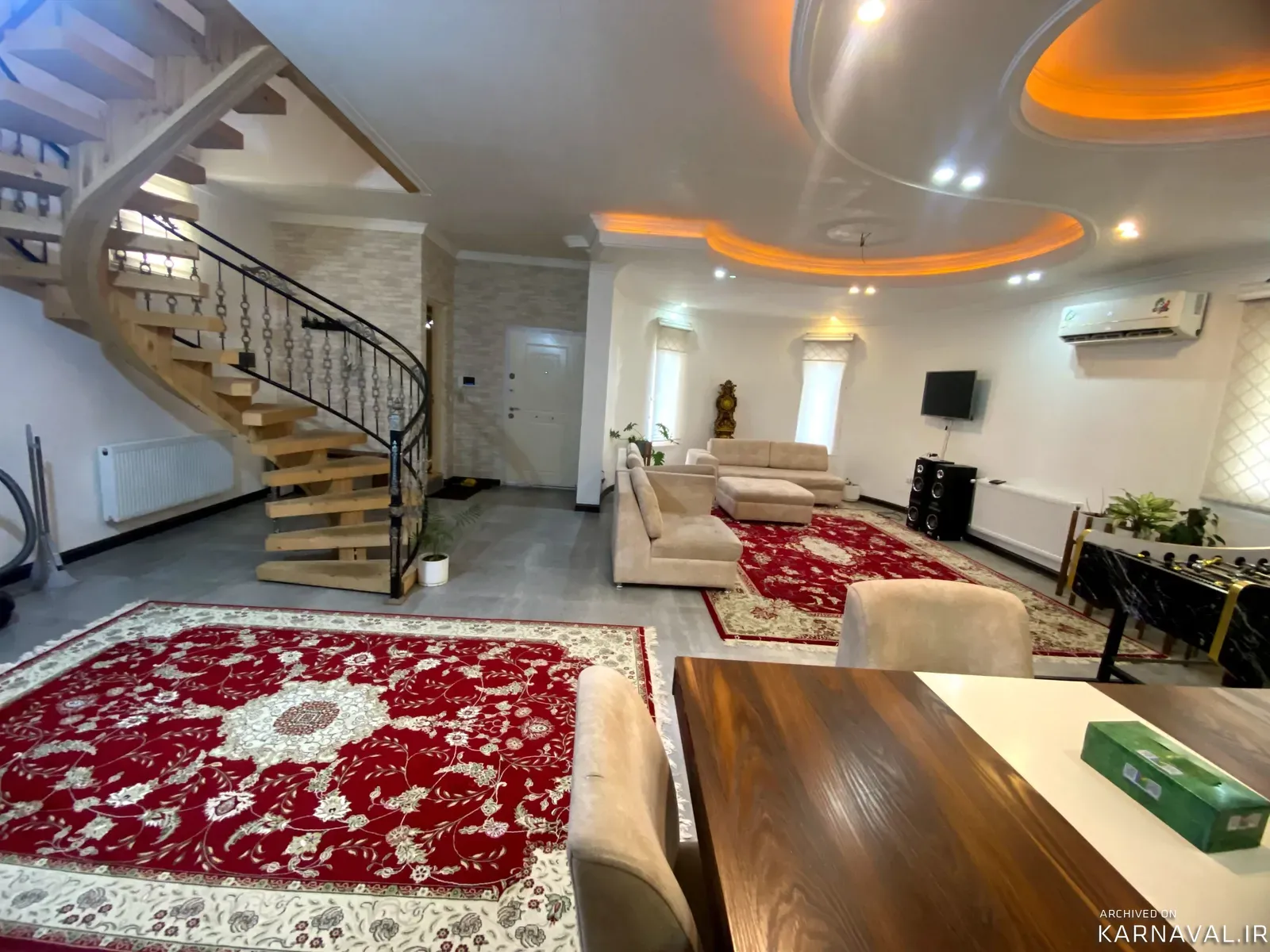 ویلا استخردار آبگرم دریا با فوتبال دستی ساری ویلا استخردار آبگرم دریا با فوتبال دستی ساری