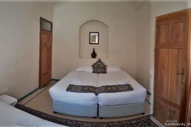 هتل سنتی کاشانه روشن (سه نفره با سرویس)،زیر همکف کاشان هتل سنتی کاشانه روشن (سه نفره با سرویس)،زیر همکف کاشان