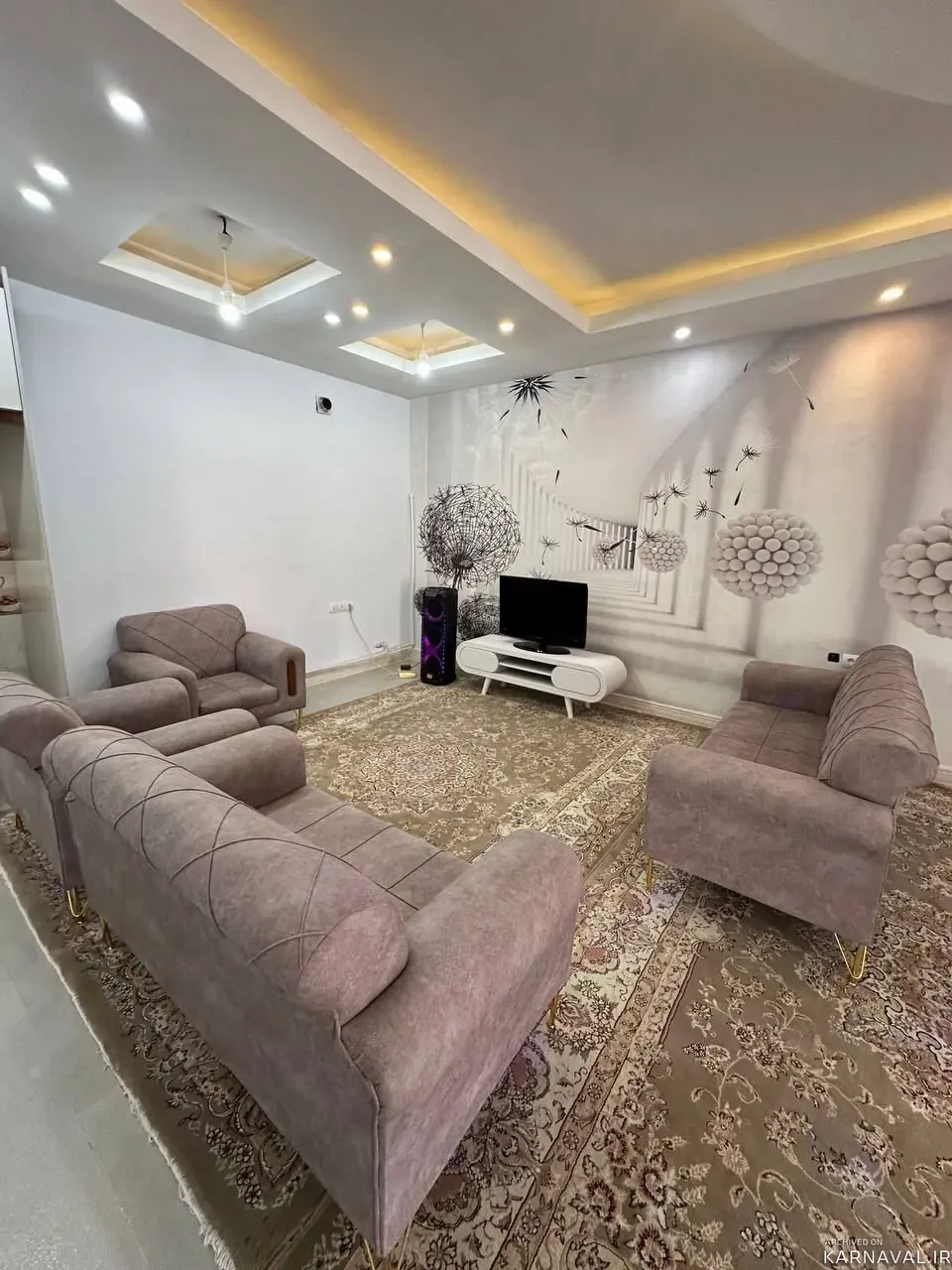 ویلا استخردار آبگرم کندو با بیلیارد کردان