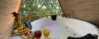 کلبه سوئیسی گیله سوسو با جکوزی کوچصفهان کلبه سوئیسی گیله سوسو با جکوزی کوچصفهان