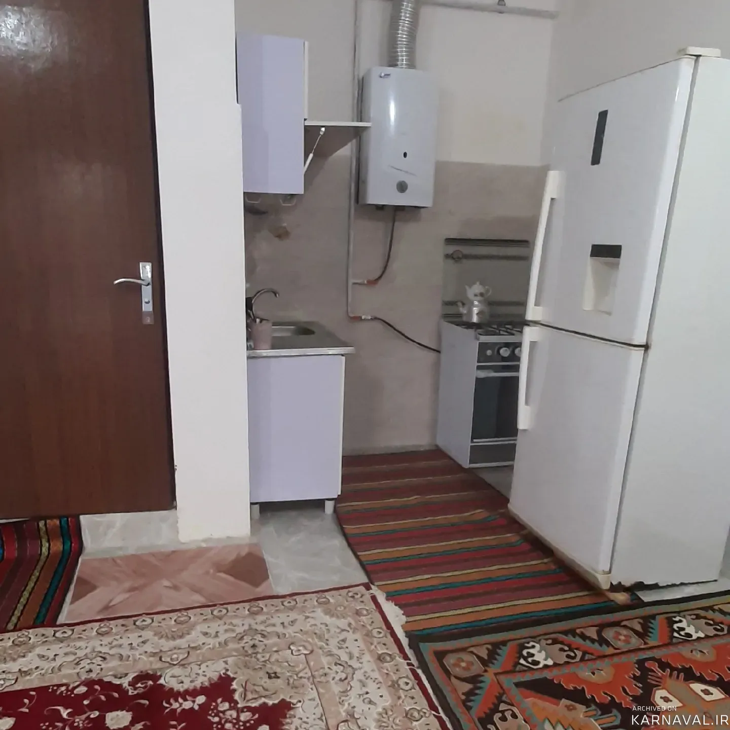 اقامتگاه بومگردی کلبه آبی (گیلسو) سنگر اقامتگاه بومگردی کلبه آبی (گیلسو) سنگر