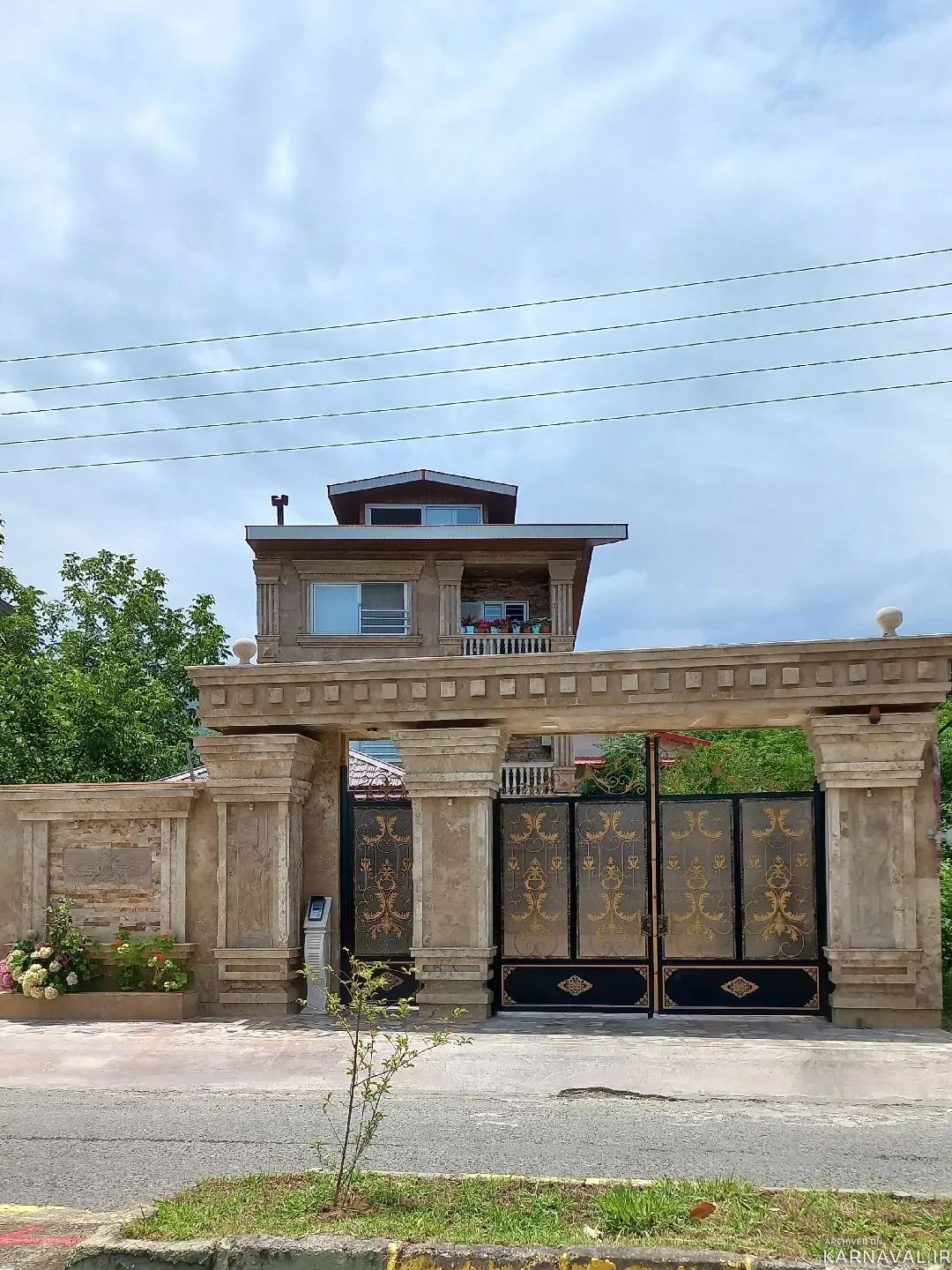 آپارتمان سیامک (طبقه همکف) چابکسر آپارتمان سیامک (طبقه همکف) چابکسر