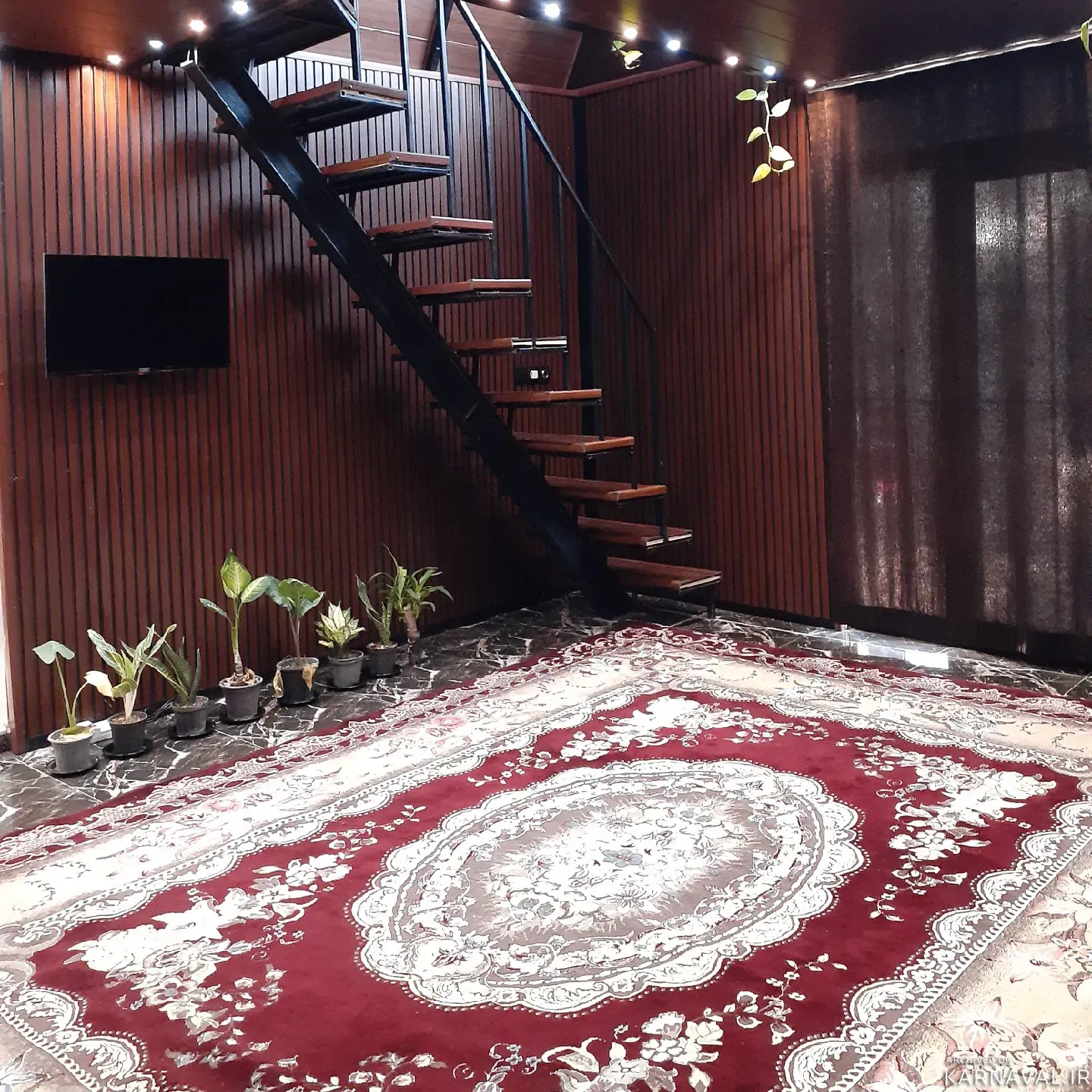 کلبه چوبی جکوزی دار رز (۲) شیرگاه کلبه چوبی جکوزی دار رز (۲) شیرگاه