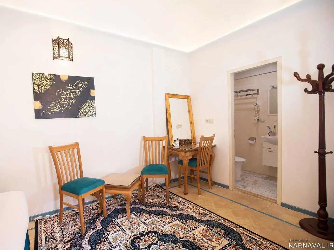 هتل سنتی باباافضل (اتاق فیروزه) کاشان هتل سنتی باباافضل (اتاق فیروزه) کاشان