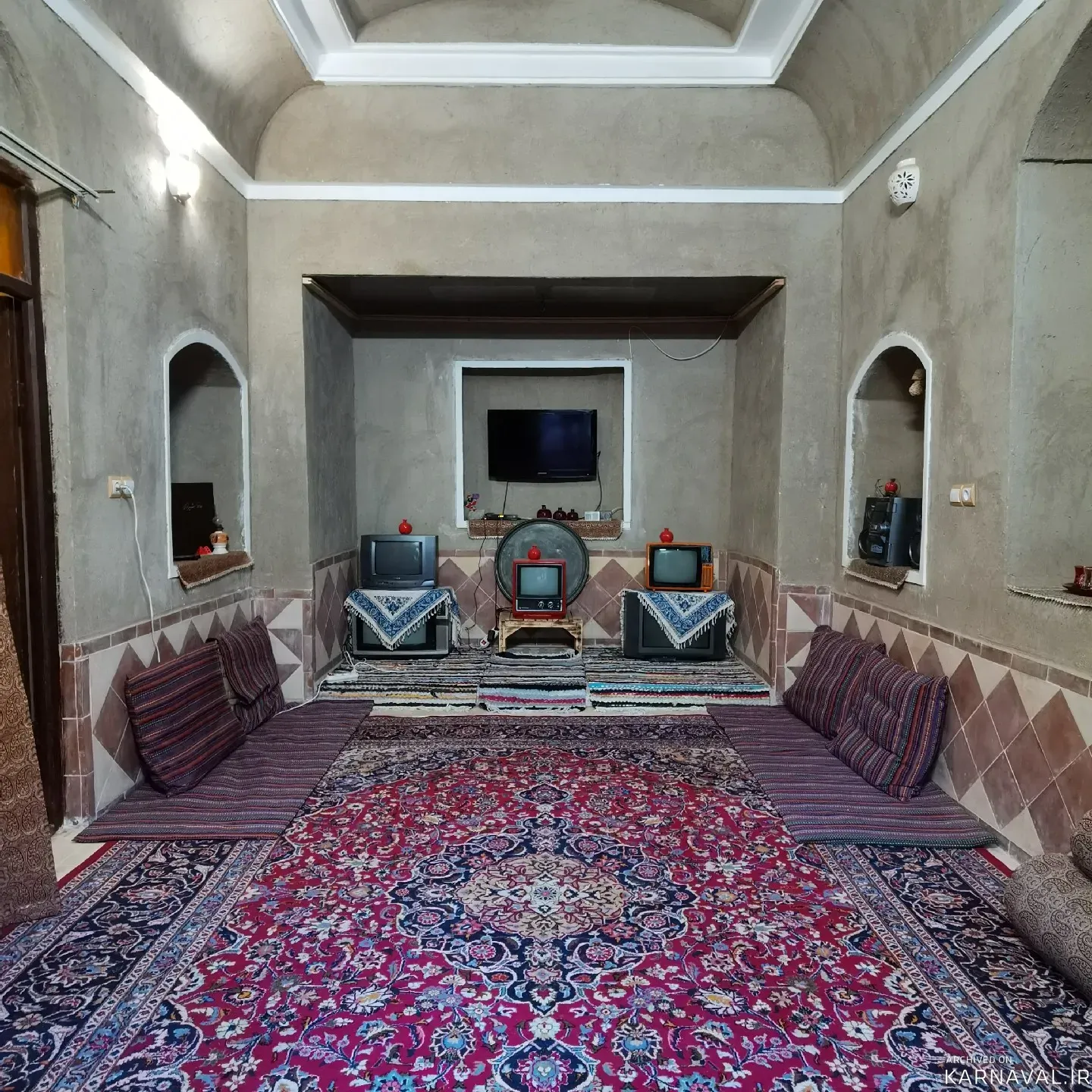 اقامتگاه بومگردی پایو (بادگیر) خور و بیابانک اقامتگاه بومگردی پایو (بادگیر) خور و بیابانک