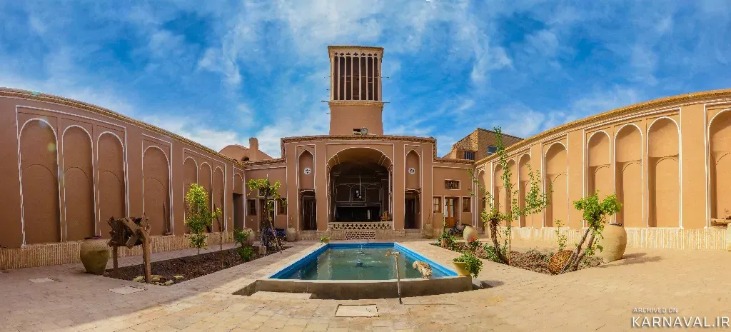اقامتگاه بوم‌گردی خورشید خانم  میبد