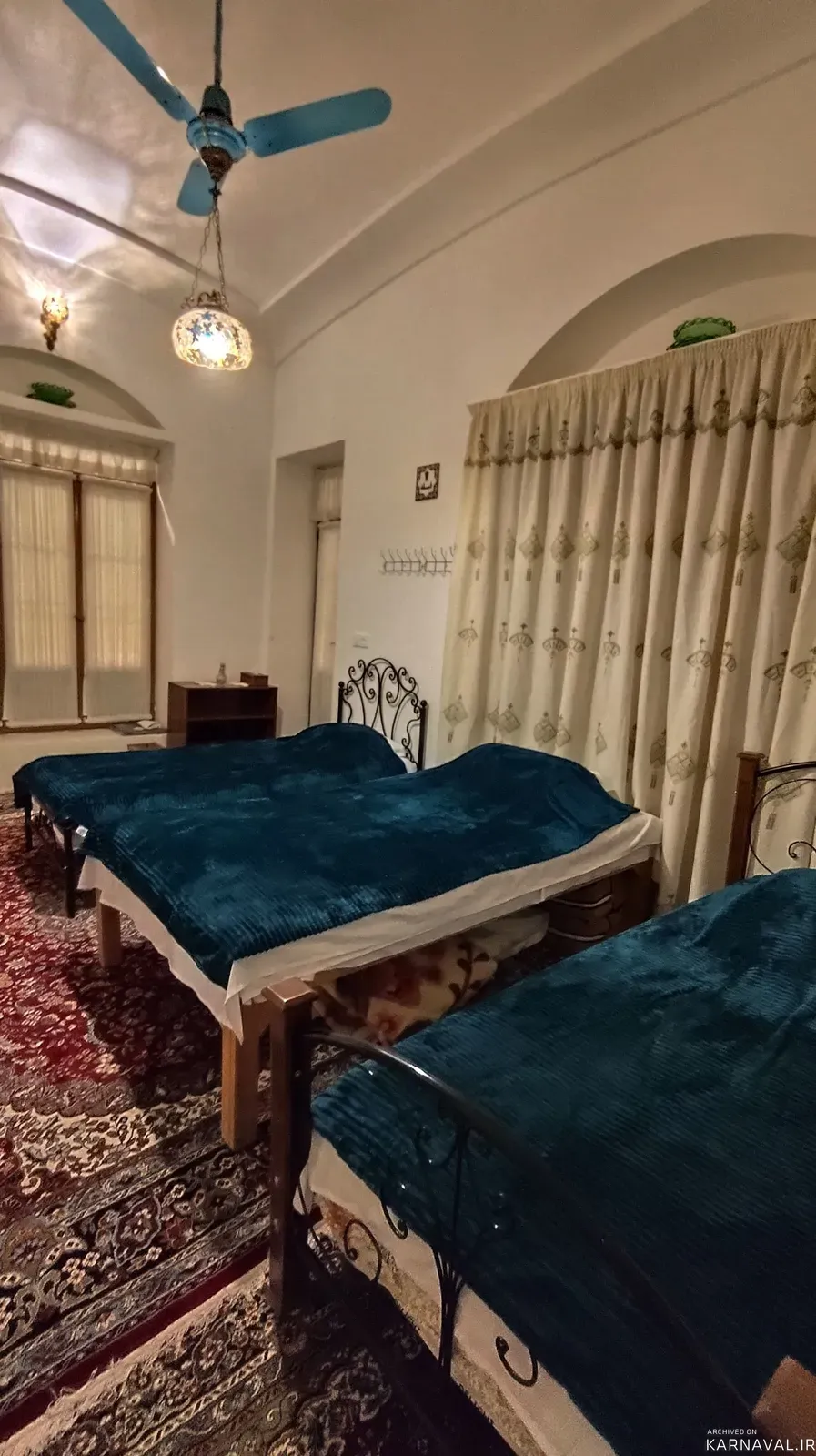 اقامتگاه بوم‌گردی سنتی خانم تاج (اتاق ژینا)  کاشان