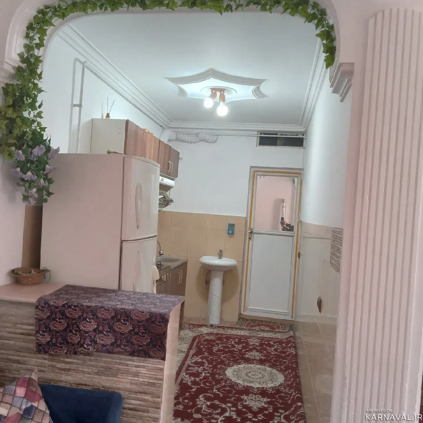 خانه سی گل فومن