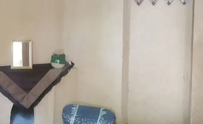 اقامتگاه بومگردی نی چشمه(اتاق علی میرزا) اقلید اقامتگاه بومگردی نی چشمه(اتاق علی میرزا) اقلید
