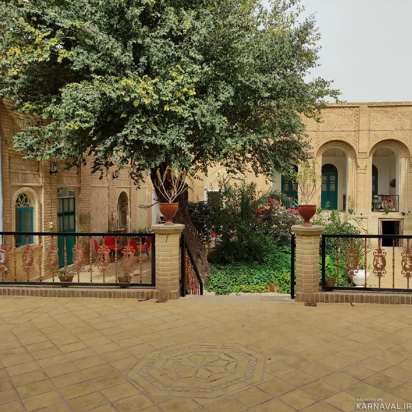هتل سنتی عمارت پدری( جامعی 4) شوشتر