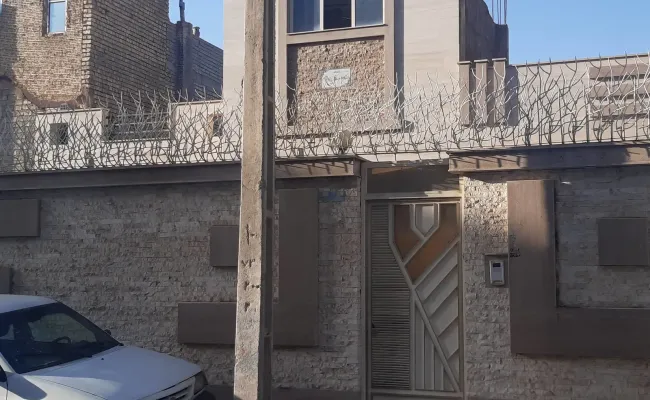 خانه لونک شاهین شهر خانه لونک شاهین شهر