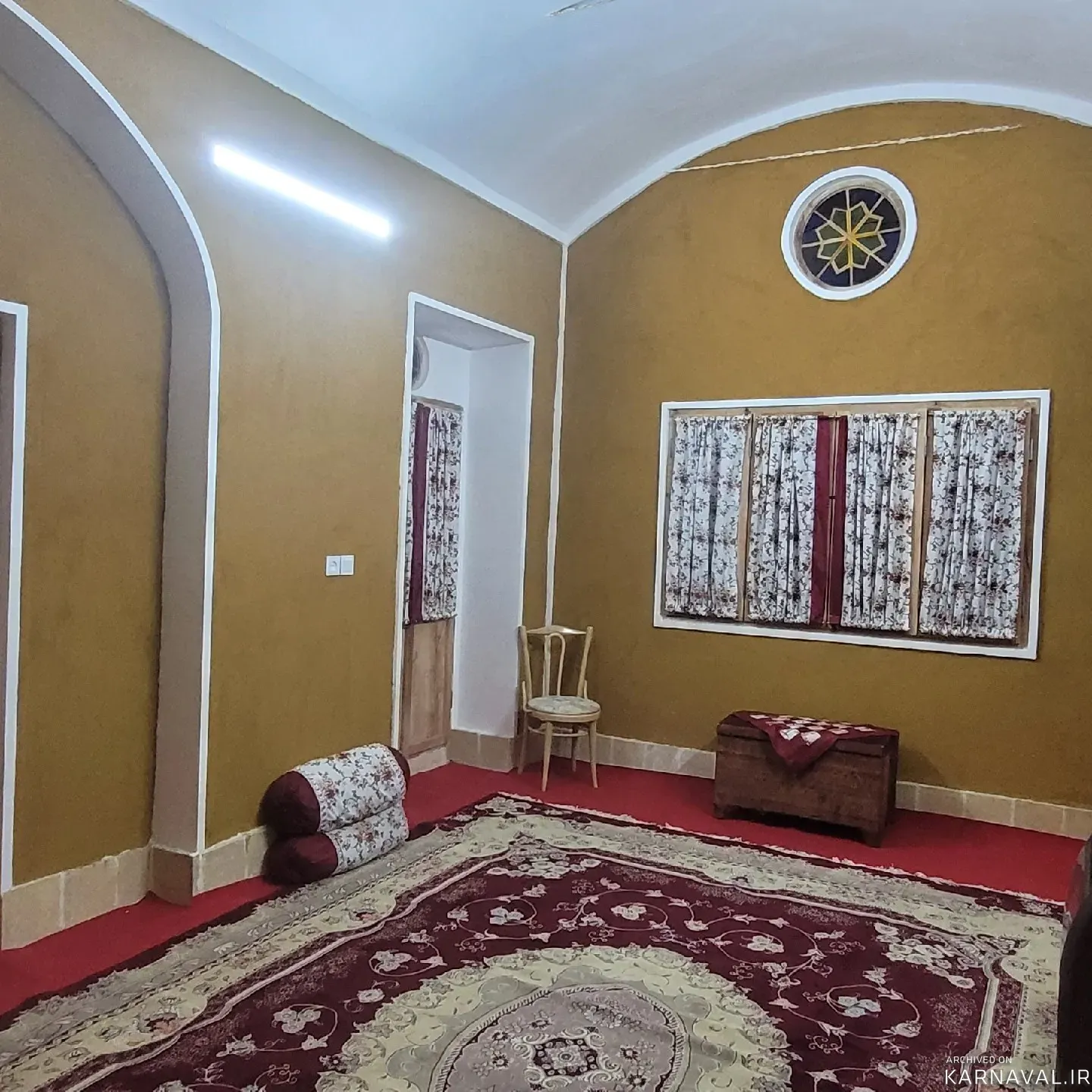 اقامتگاه بوم‌گردی ترنج (اتاق شاه نشین) کاشان