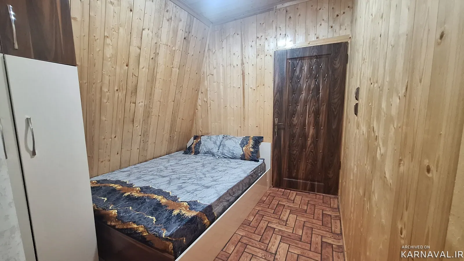 کلبه چوبی سرسبز لاهیجان