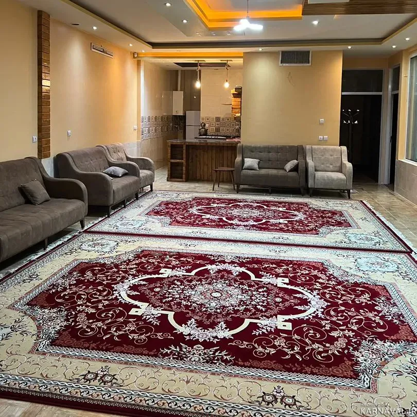 ویلا استخردار آبگرم نگین زاینده رود  باغ بهادران