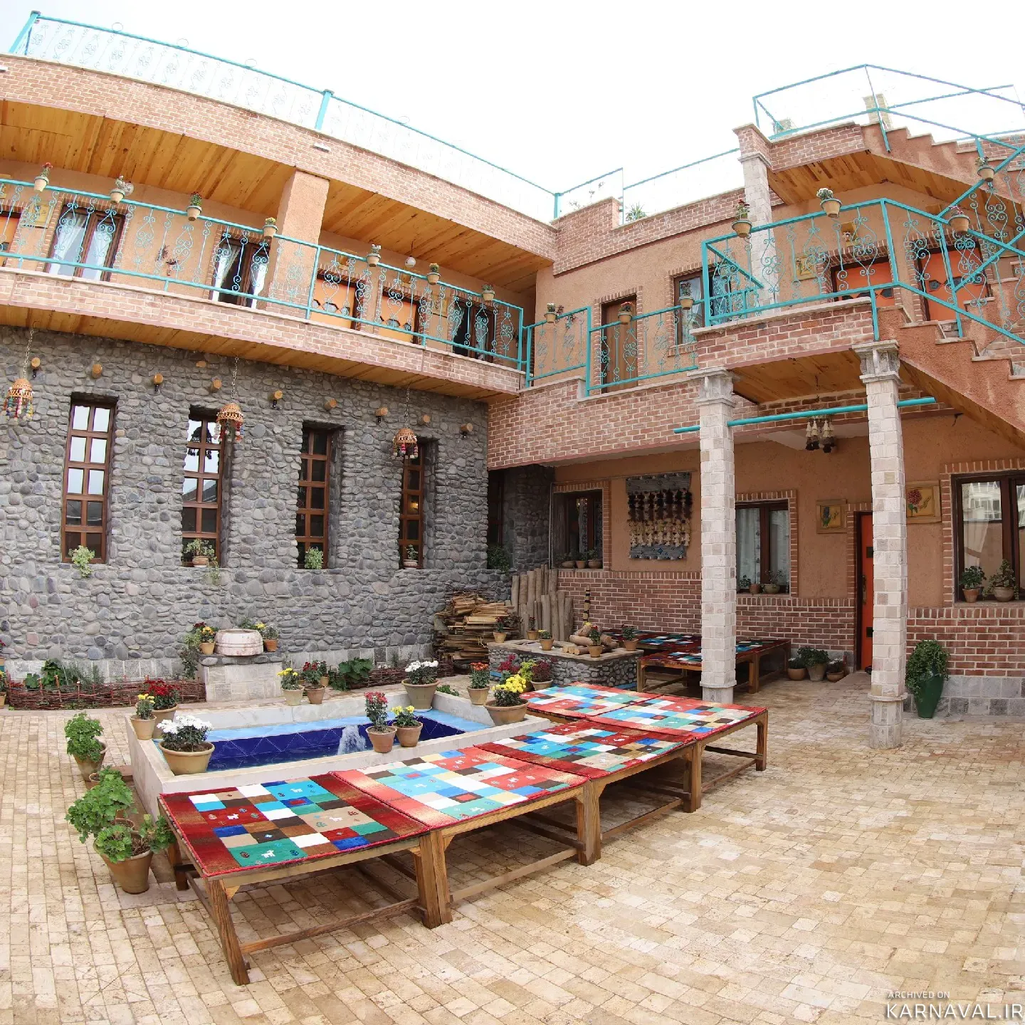 اقامتگاه بومگردی گلجان (سوسن چلچراغ) زنجان اقامتگاه بومگردی گلجان (سوسن چلچراغ) زنجان