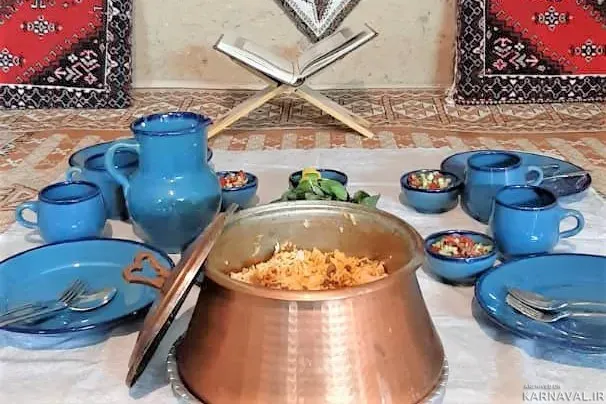 اقامتگاه بومگردی باغ صفا آباده اقامتگاه بومگردی باغ صفا آباده
