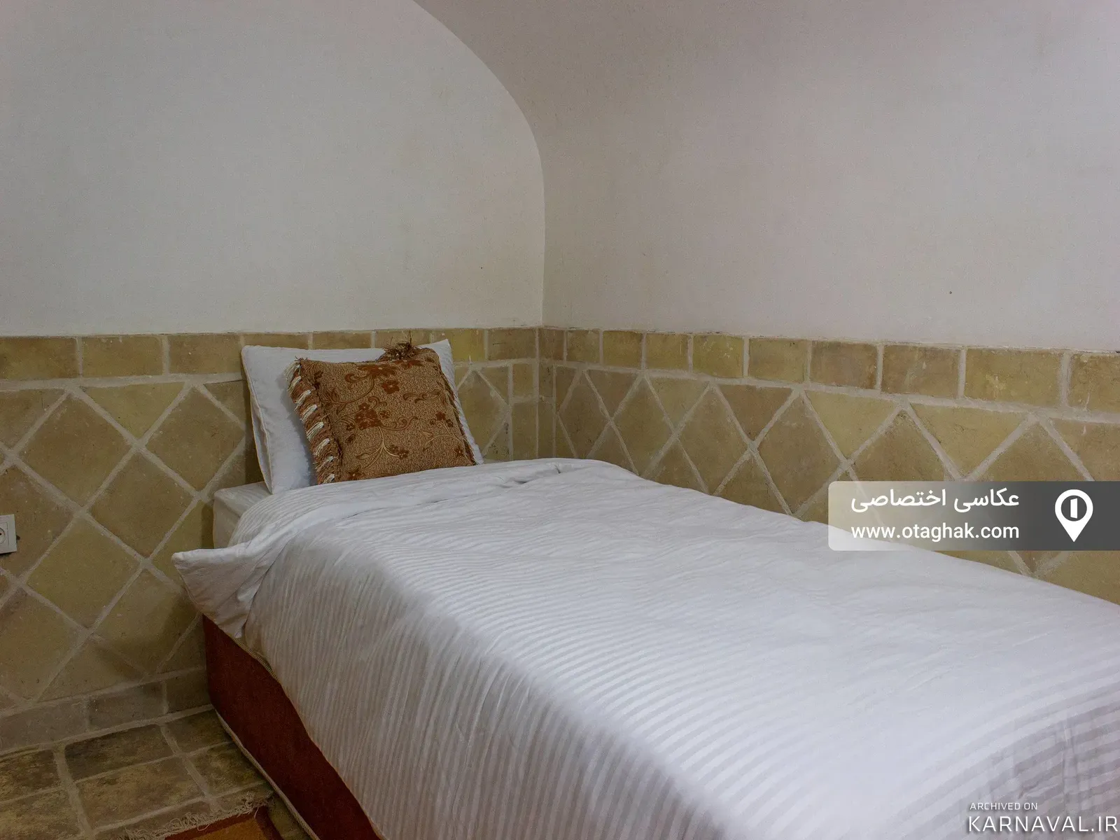 هتل سنتی چهارسوق (واحد کورش) یزد