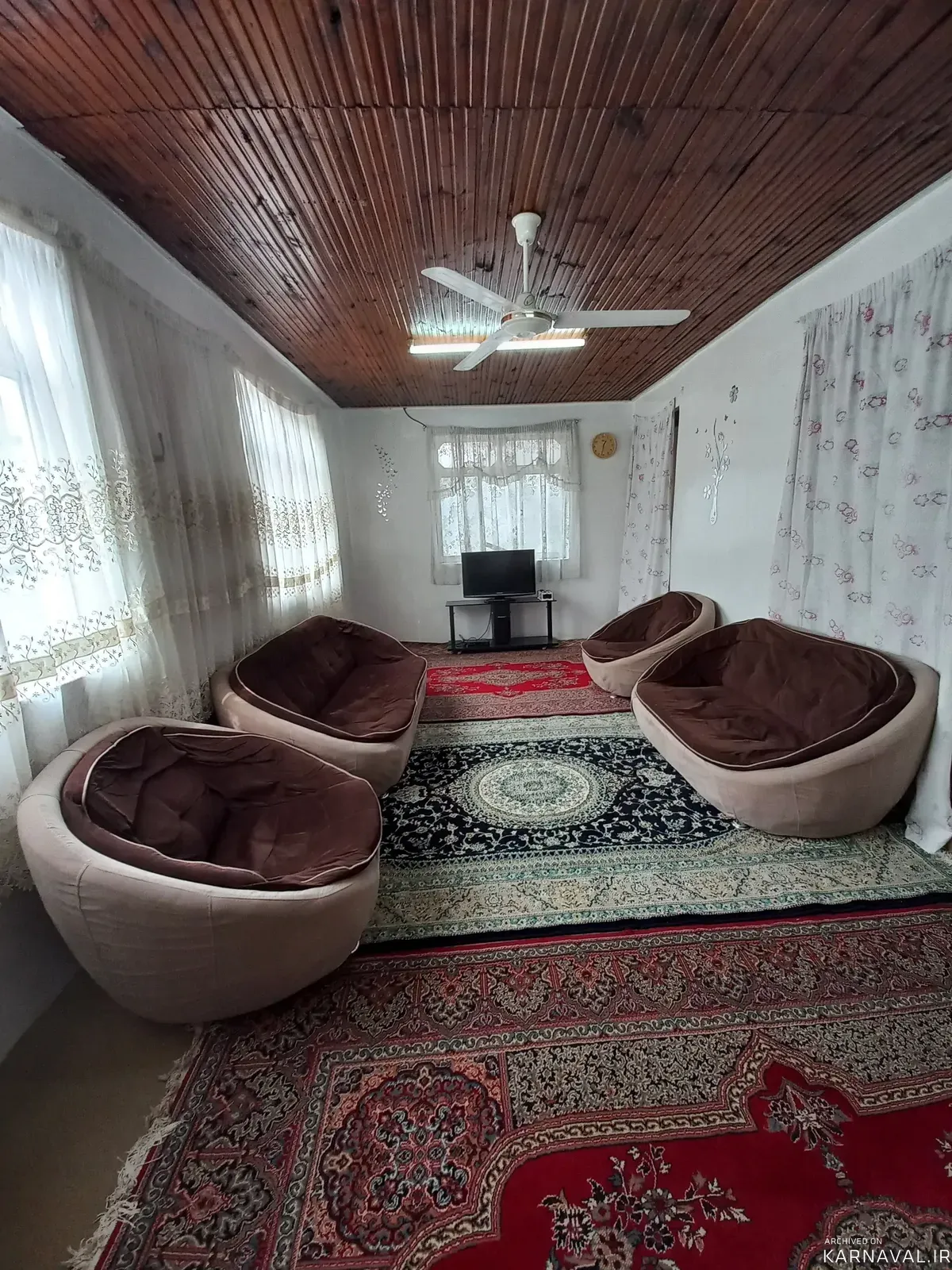 ویلا  نوستالژی حقی  انزلی