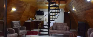 کلبه سوئیسی آفتاب سوادکوه کلبه سوئیسی آفتاب سوادکوه