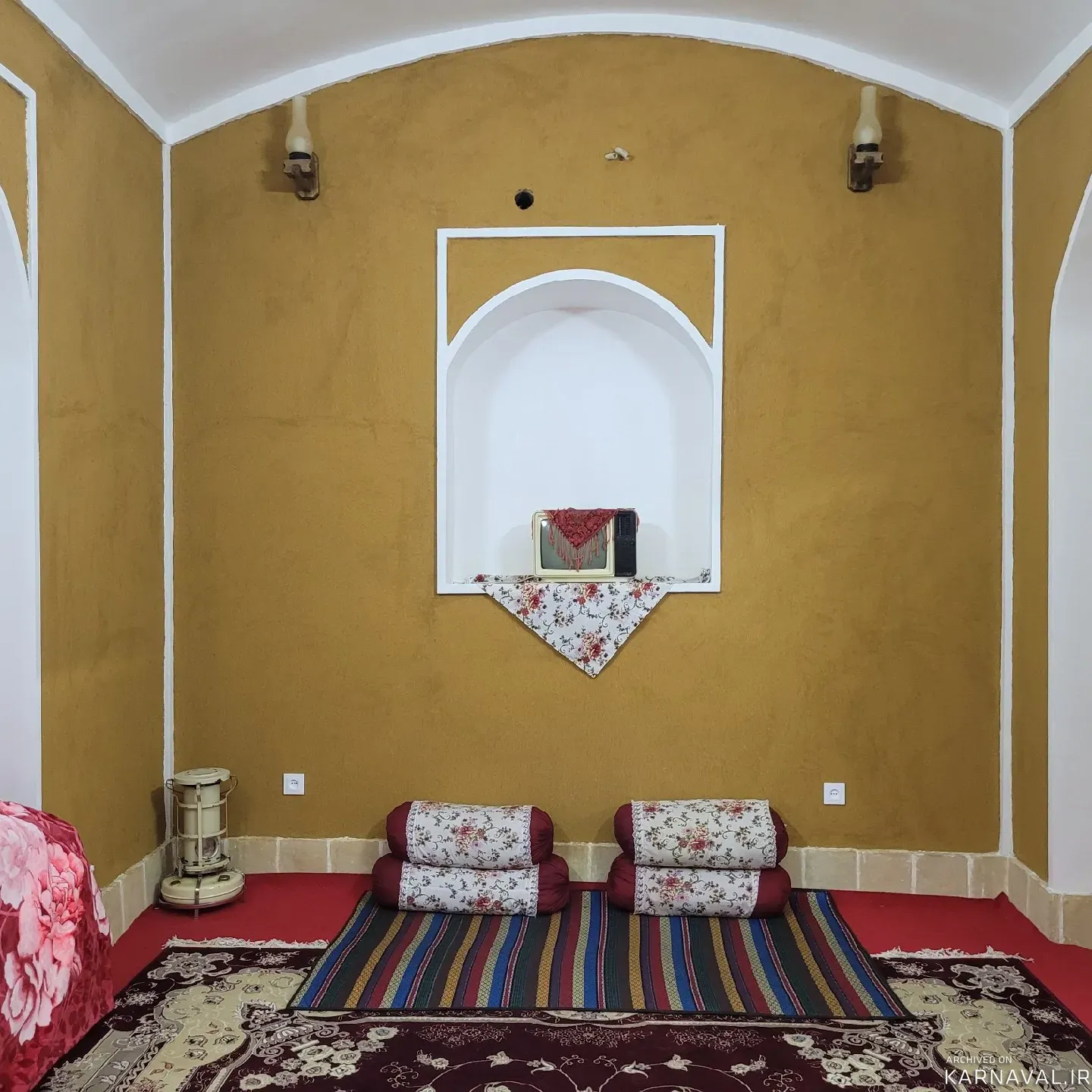 اقامتگاه بوم‌گردی ترنج (اتاق شاه نشین) کاشان
