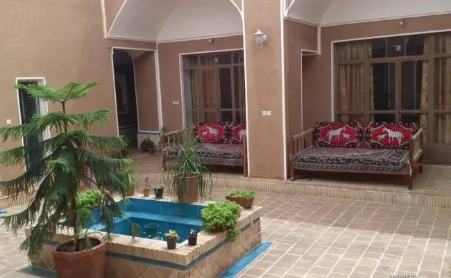 اقامتگاه بومگردی سپنتا(اتاق 1) ورزنه اقامتگاه بومگردی سپنتا(اتاق 1) ورزنه
