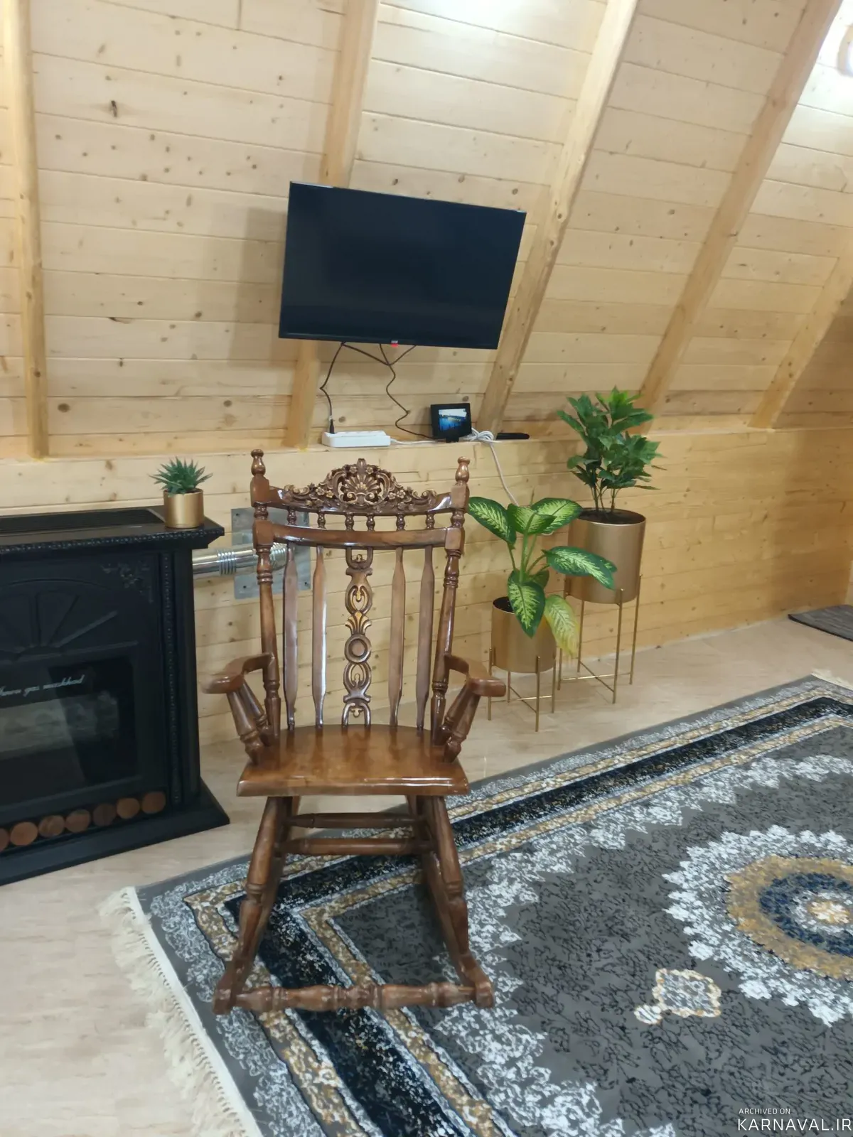 کلبه سوئیسی مایسا رشت کلبه سوئیسی مایسا رشت