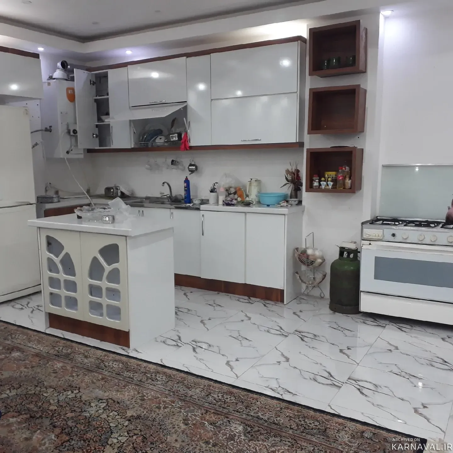 ویلا استخردار آبگرم سرپوشیده آرتین سهیلیه