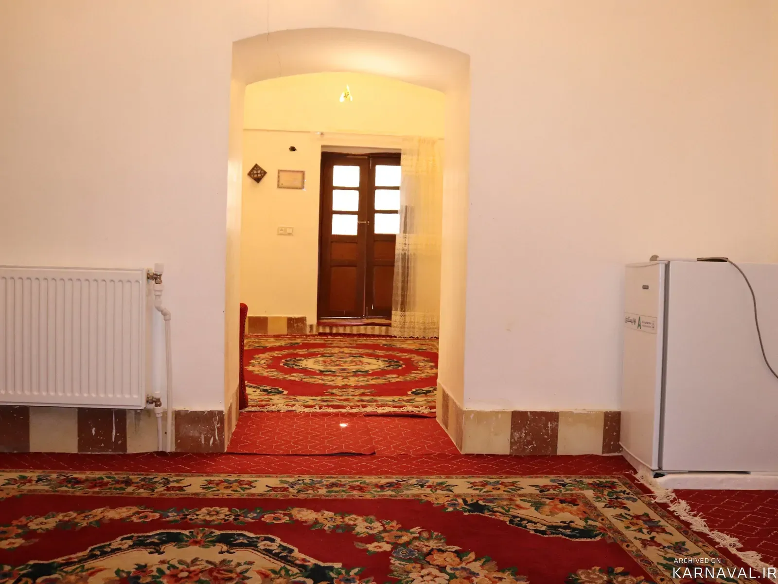 اقامتگاه بوم‌گردی  تاریخی سرای زنده دلان (شاعر) فردوس