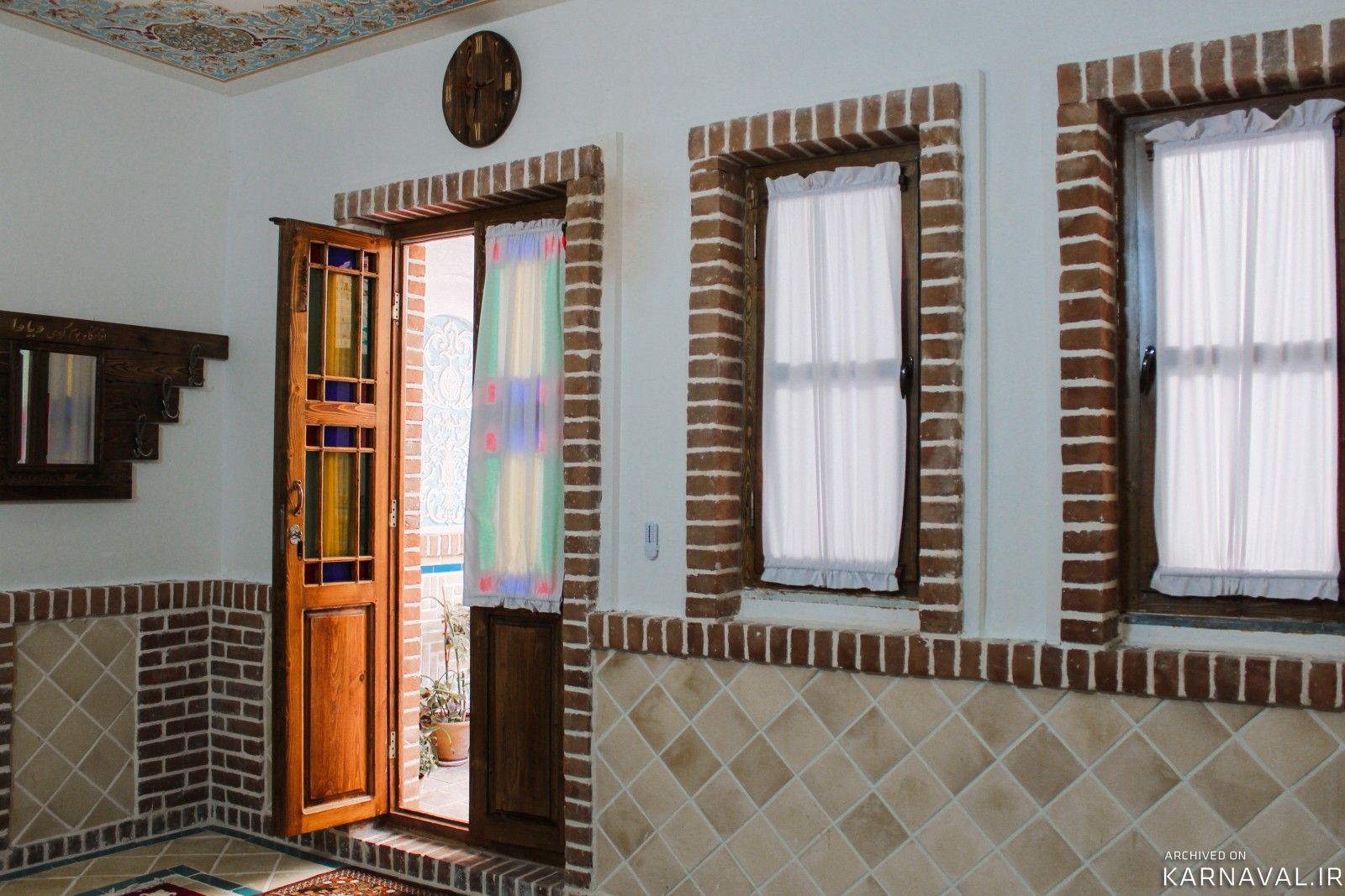 https://media.karnaval.ir/uploads/2025/01/house-34270-2025-01-14-08-48-38-b6c7943c467c01ae82ead8d81fb4133a896e78fa-264516.jpg