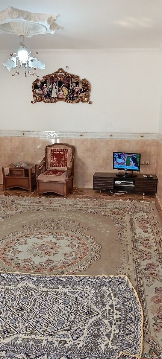https://media.karnaval.ir/uploads/2025/01/house-61462-2025-01-19-05-46-04-b165fc25020a5417da8260ad8248a6e891a94bd7-982479.jpg