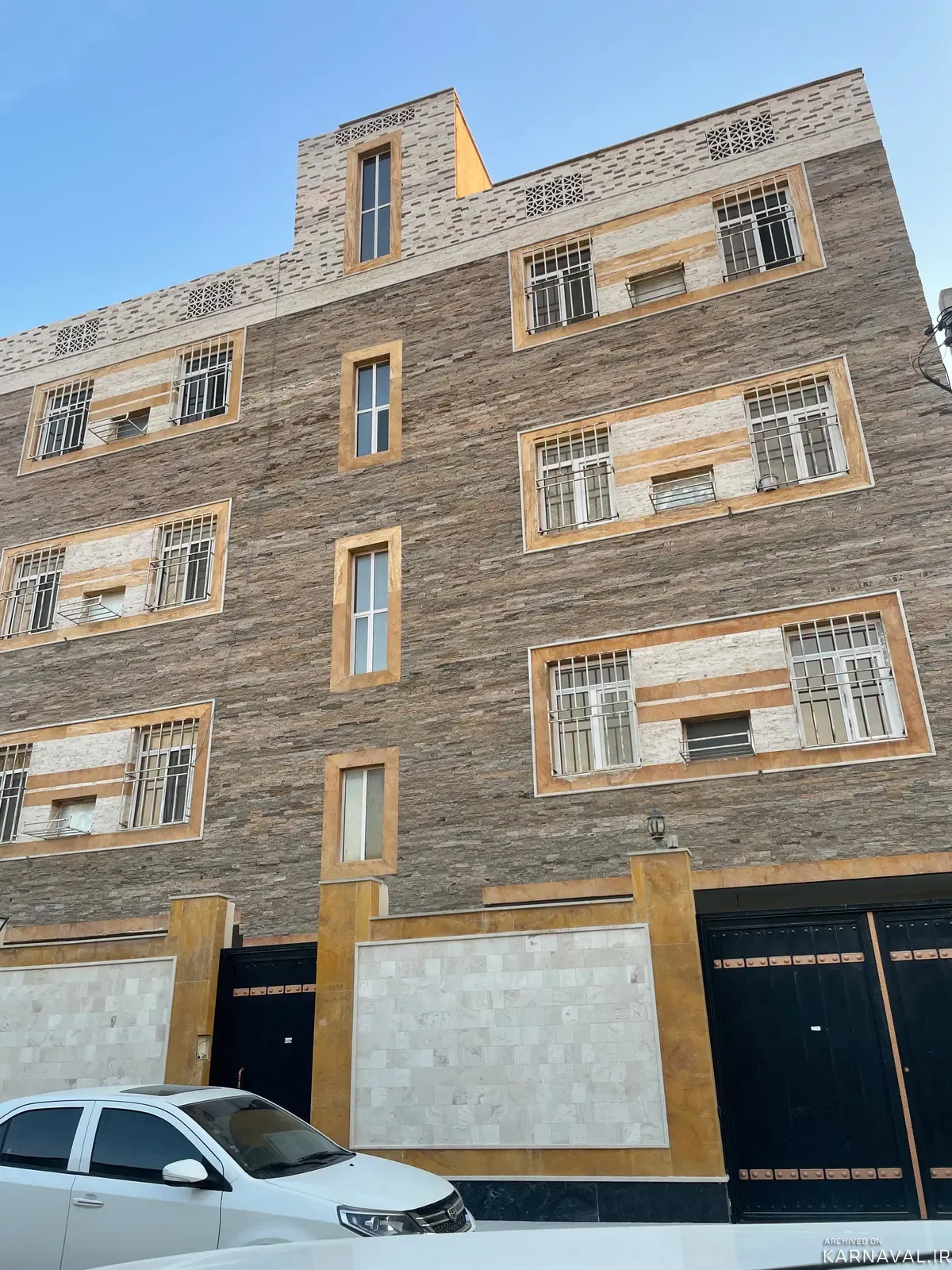 آپارتمان پارسیان پارسیان