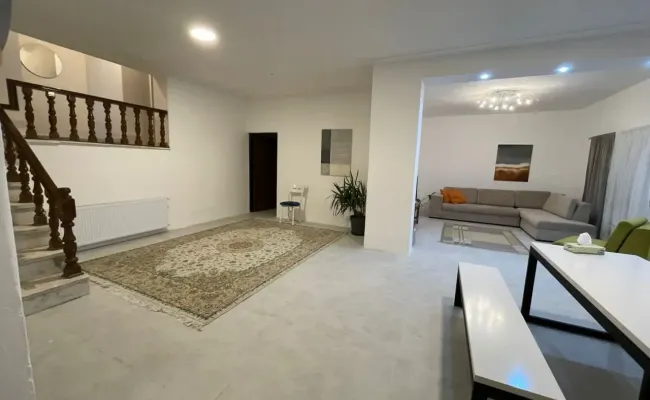 ویلا سفید رومی سیاهکل ویلا سفید رومی سیاهکل