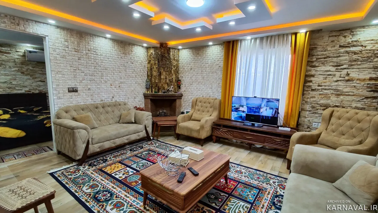 ویلا استخردار آبگرم قربانی با بیلیارد و جکوزی انزلی