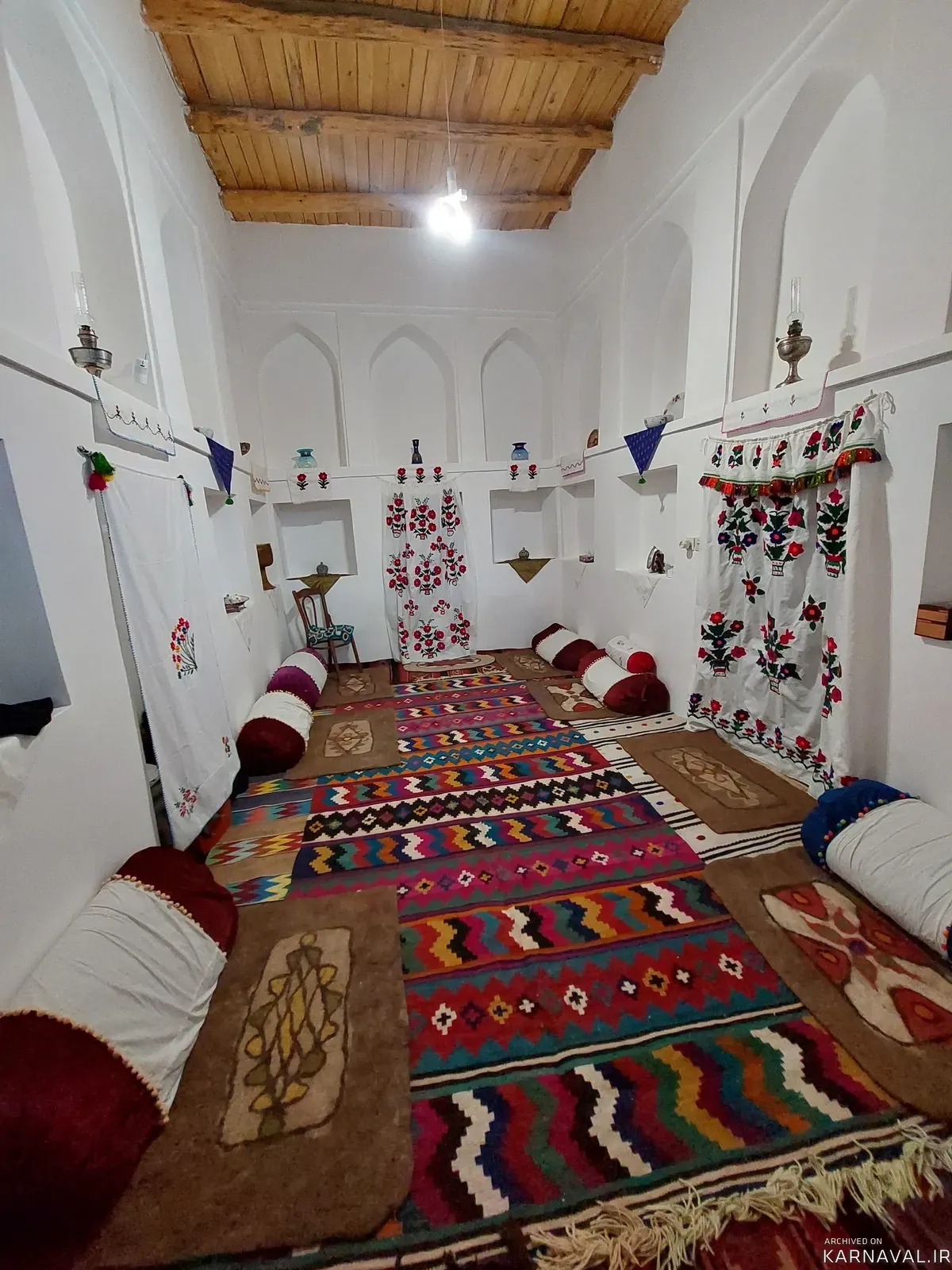 اقامتگاه بوم‌گردی خاکویی (فرشته) مهدی شهر