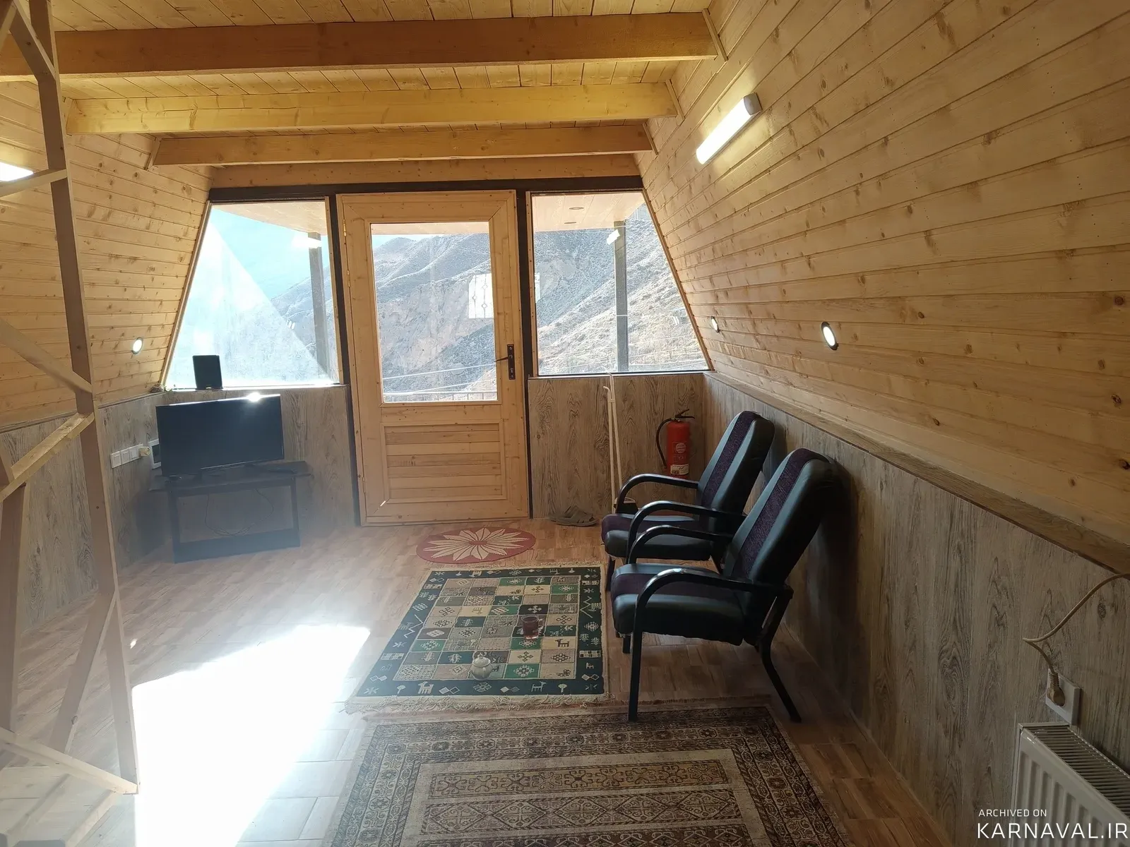 کلبه شاکری رینه کلبه شاکری رینه