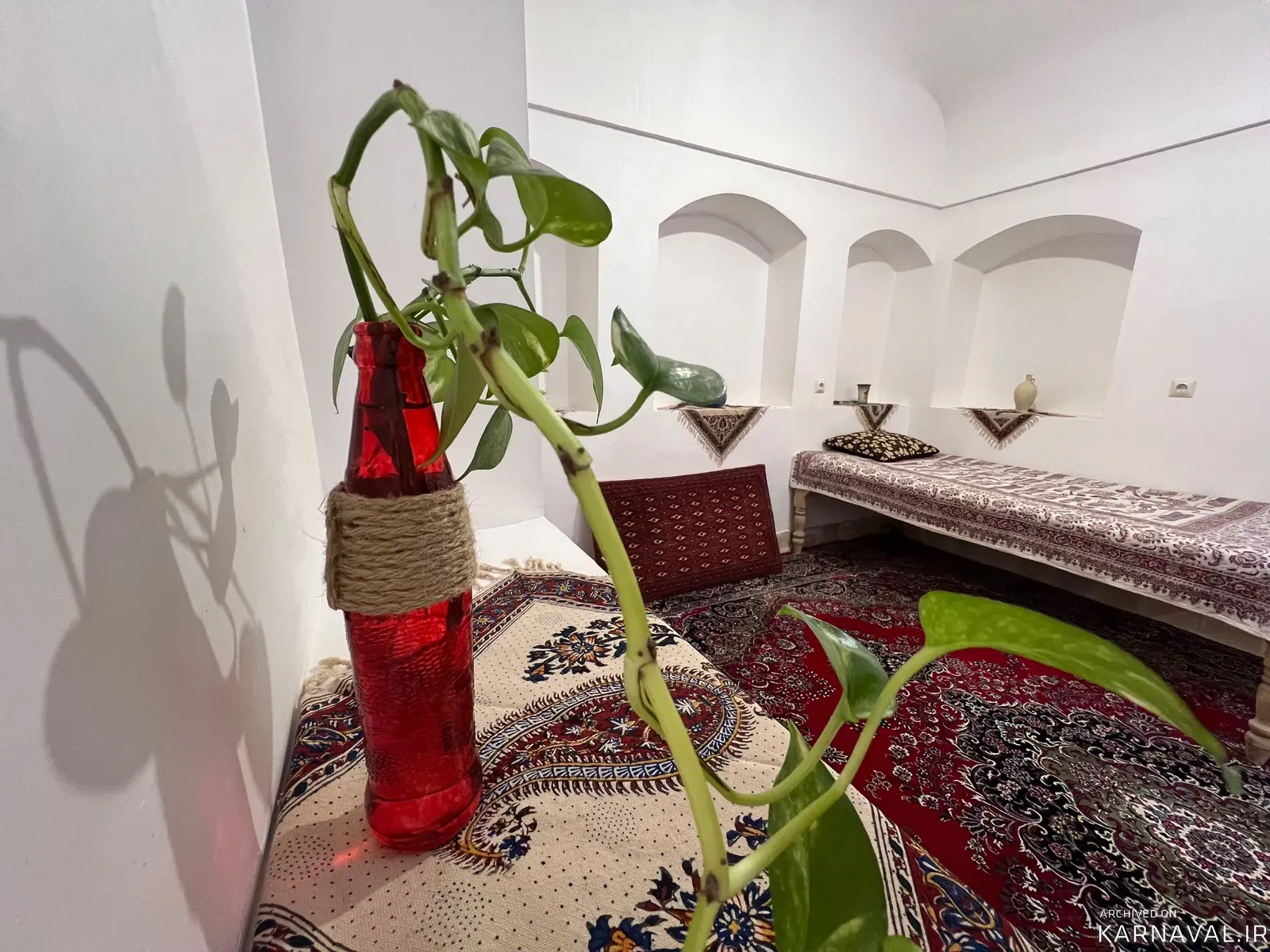 اقامتگاه بومگردی بابابزرگ (ایوان) شاهین شهر اقامتگاه بومگردی بابابزرگ (ایوان) شاهین شهر
