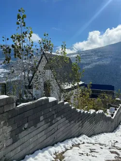 ویلا سوئیسی کاج مرزن آباد ویلا سوئیسی کاج مرزن آباد