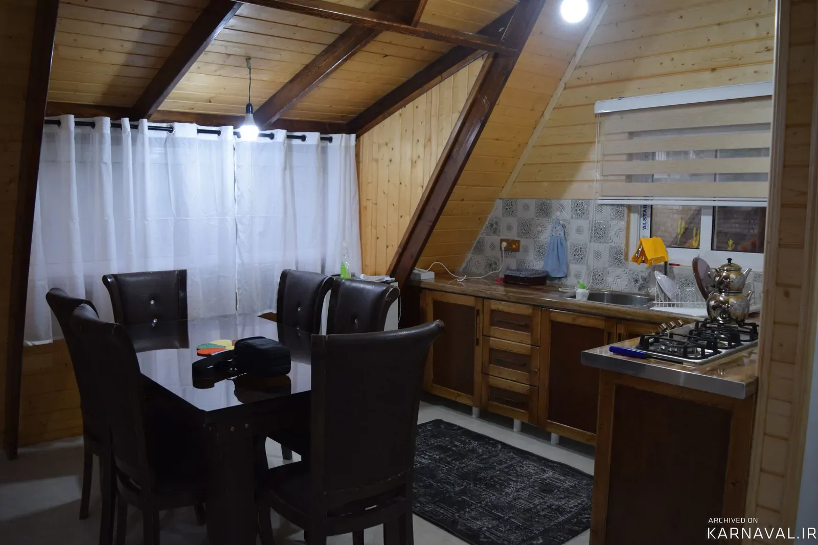 کلبه سویسی زیبا دلفان  چالوس