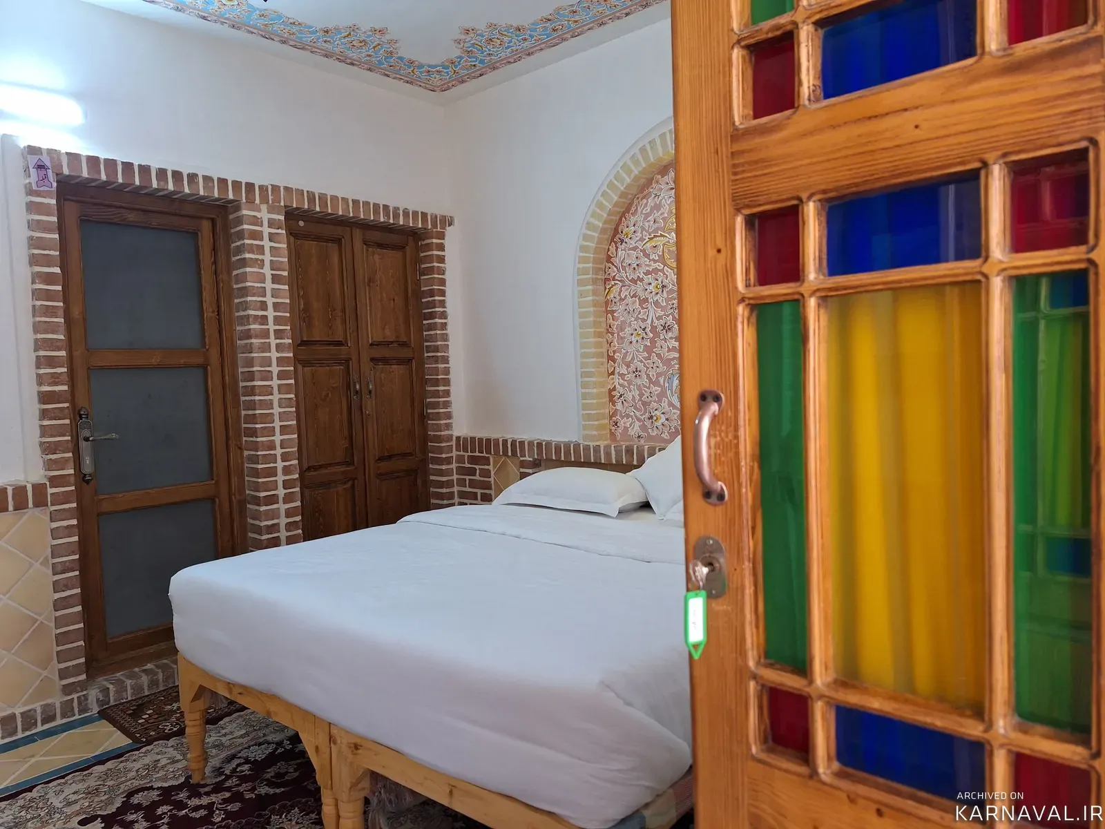 اقامتگاه بوم‌گردی دیاوا (اتاق دبل ۳) با صبحانه رایگان بادرود